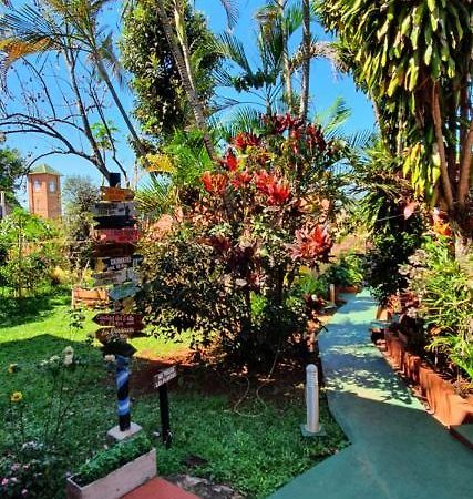 Hospedaje Jose Gorgues Puerto Iguazu Ngoại thất bức ảnh