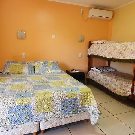 Hospedaje Jose Gorgues Puerto Iguazu Ngoại thất bức ảnh