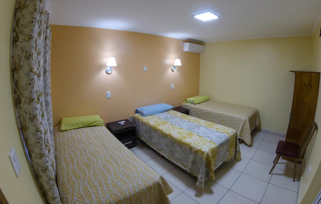 Hospedaje Jose Gorgues Puerto Iguazu Ngoại thất bức ảnh