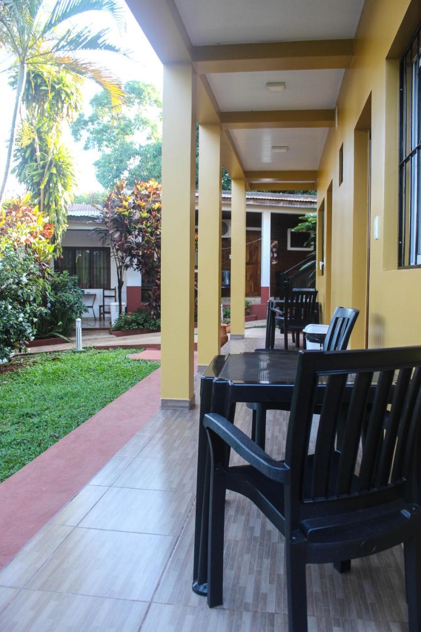 Hospedaje Jose Gorgues Puerto Iguazu Ngoại thất bức ảnh